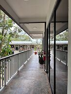 Falling Leaves Lodge