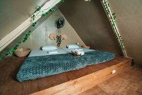 Mad Monkey Hostel Nacpan Beach - Adults Only