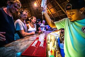 Mad Monkey Hostel Nacpan Beach - Adults Only