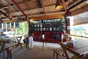 Mad Monkey Hostel Siargao - Adults Only