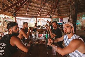 Mad Monkey Hostel Siargao - Adults Only