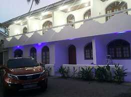 Palm Hill Guest House