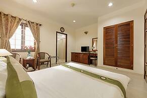 Hung Phong Hotel