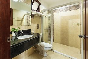 Hung Phong Hotel