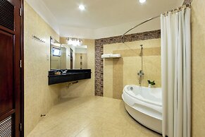 Hung Phong Hotel