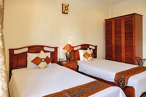 Hung Phong Hotel