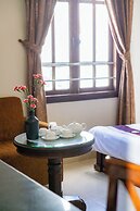 Hung Phong Hotel