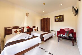 Hung Phong Hotel