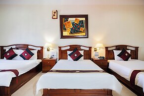 Hung Phong Hotel