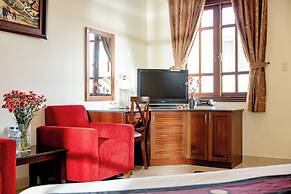 Hung Phong Hotel