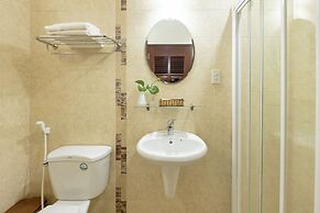 Hung Phong Hotel