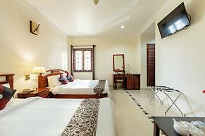 Hung Phong Hotel