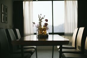 Gray Hotel