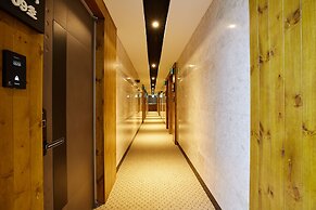 Noble Stay Hotel