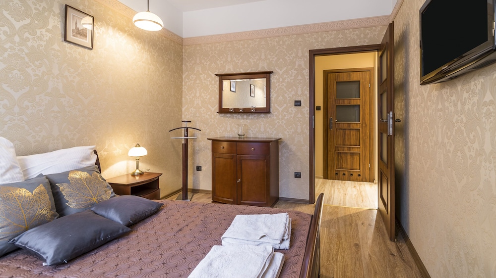 Maya's Flats & Resorts - Szlachecki