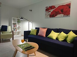 City Center Raua Apartment with Balcony
