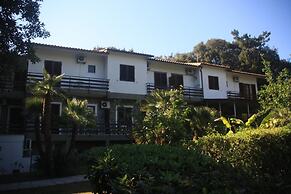 Eden Park Hotel