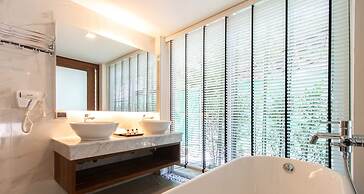 Mira Residence and Resort