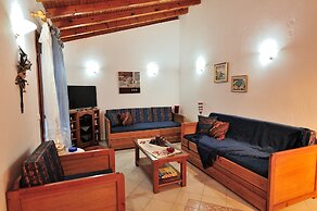 Anastazia Paradise