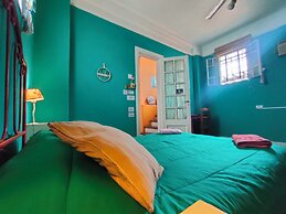 Casa Reina Palermo Queens