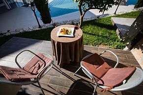 Chateau Linza Resort