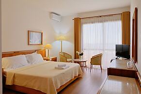 Chateau Linza Resort