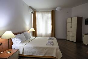 Chateau Linza Resort