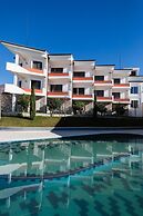 Chateau Linza Resort