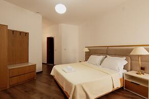 Chateau Linza Resort
