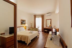 Chateau Linza Resort