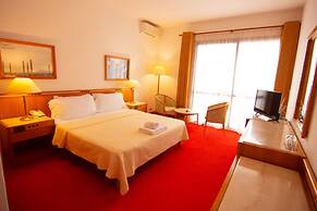 Chateau Linza Resort