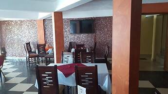 Lila Hotel