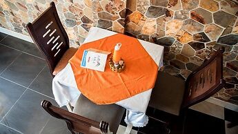 Lila Hotel