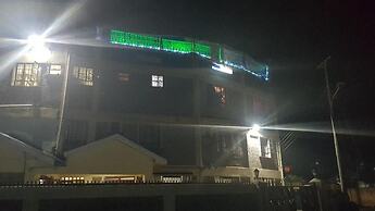 Lila Hotel