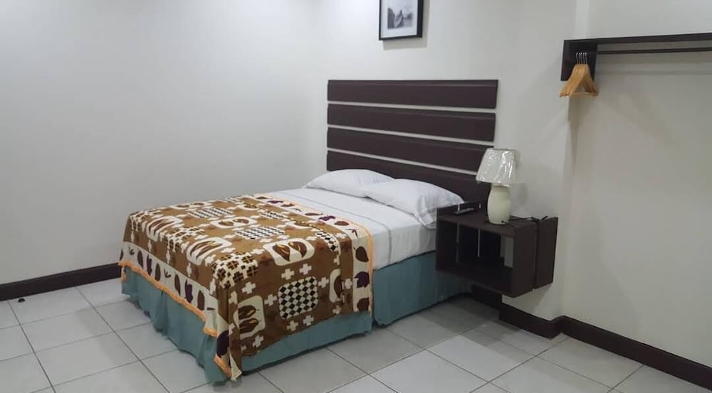 Gladys Room