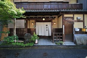 Yadoya Kikokuso