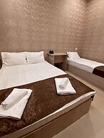 Biruza Hotel