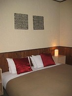 Alpine Lodge