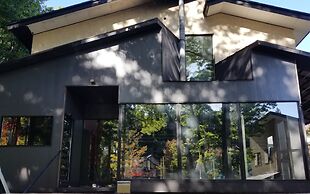 Alpine Lodge