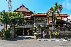 OYO 1927 Hotel Candra Adigraha
