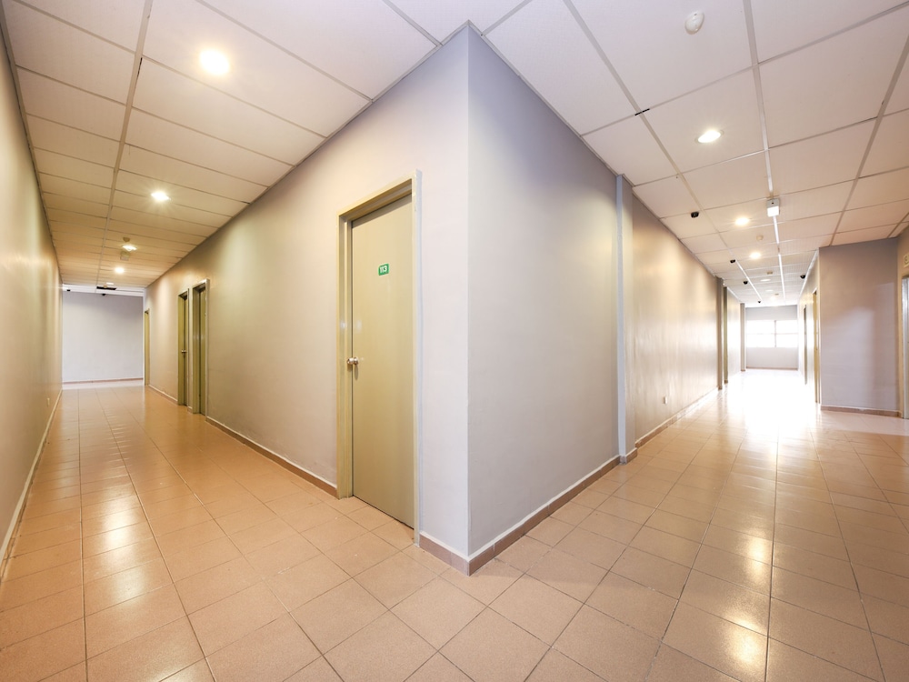 OYO 89676 Hotel 22