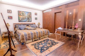 Kings Suite Hotel