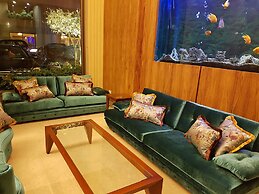 Kings Suite Hotel