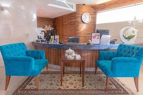 Kings Suite Hotel