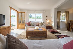 Villa Can Petrus