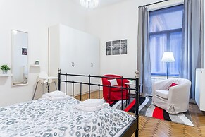 Akacfa 18 Apartment