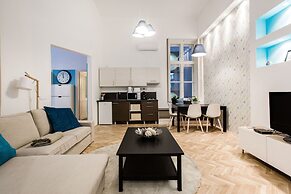 Bajcsy 50 Apartment