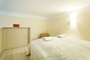 Balassi 27 Apartment