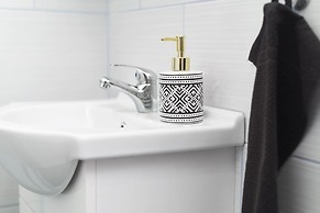 Dohany 28 Apartment