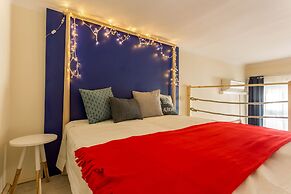 Jokai 3 Apartment